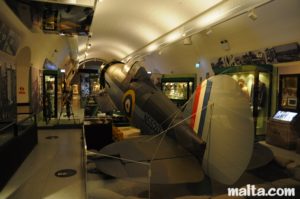 plane-main-hall-war-museum-valletta
