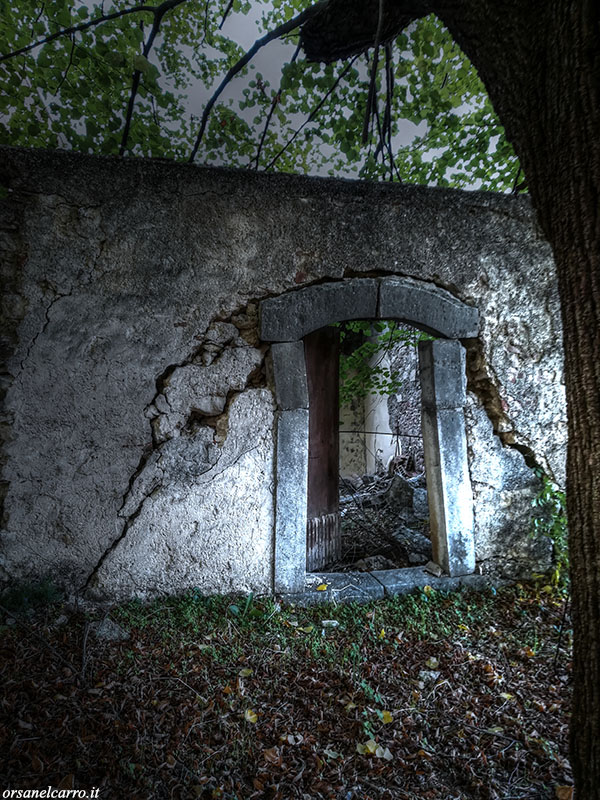 convento abbandonato dei monaci del diavolo