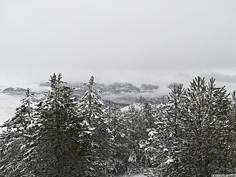 paesaggio abruzzese invernale