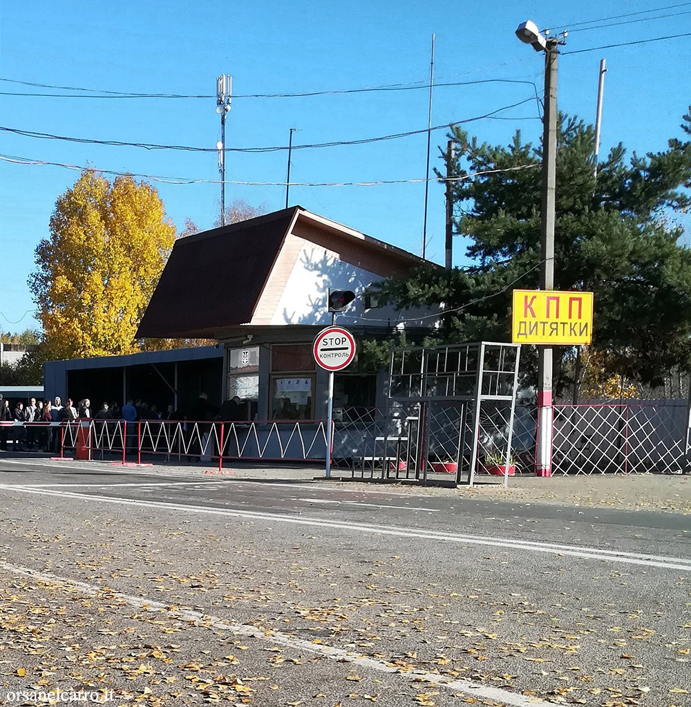 Chernobyl checkpoint militare