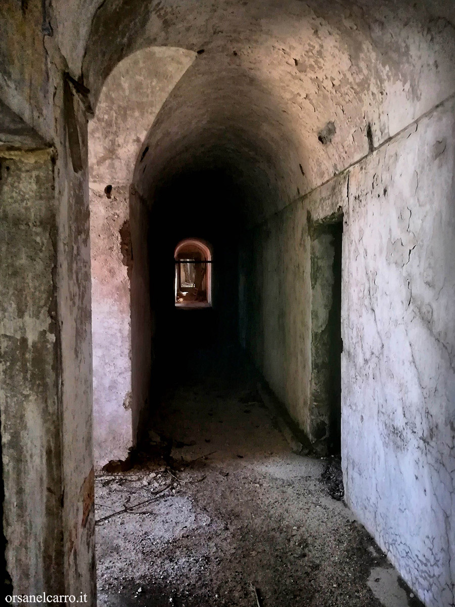 Ambulacri bui nel Convento abbandonato