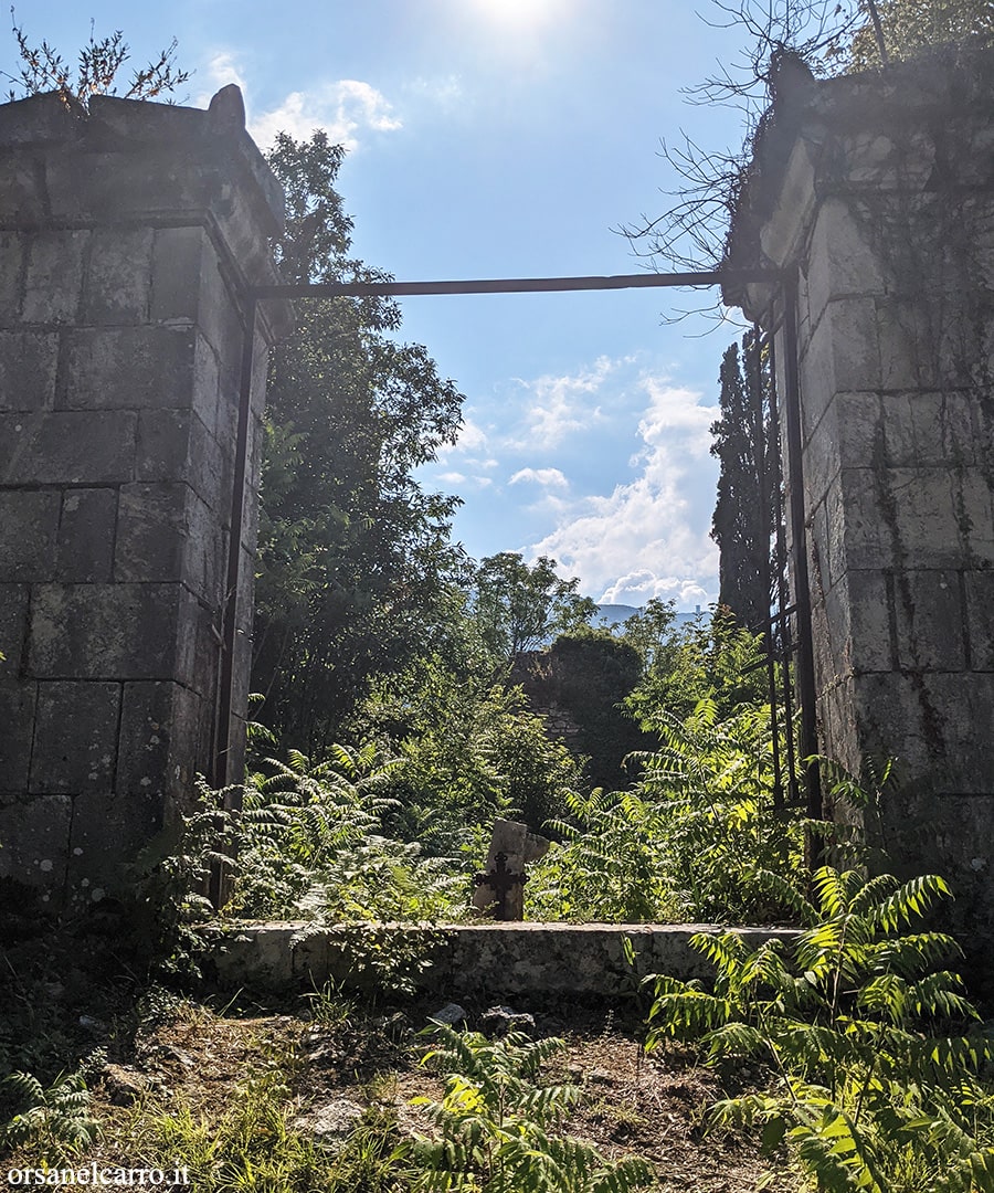 Pietrastornina panorama dal vecchio cimitero